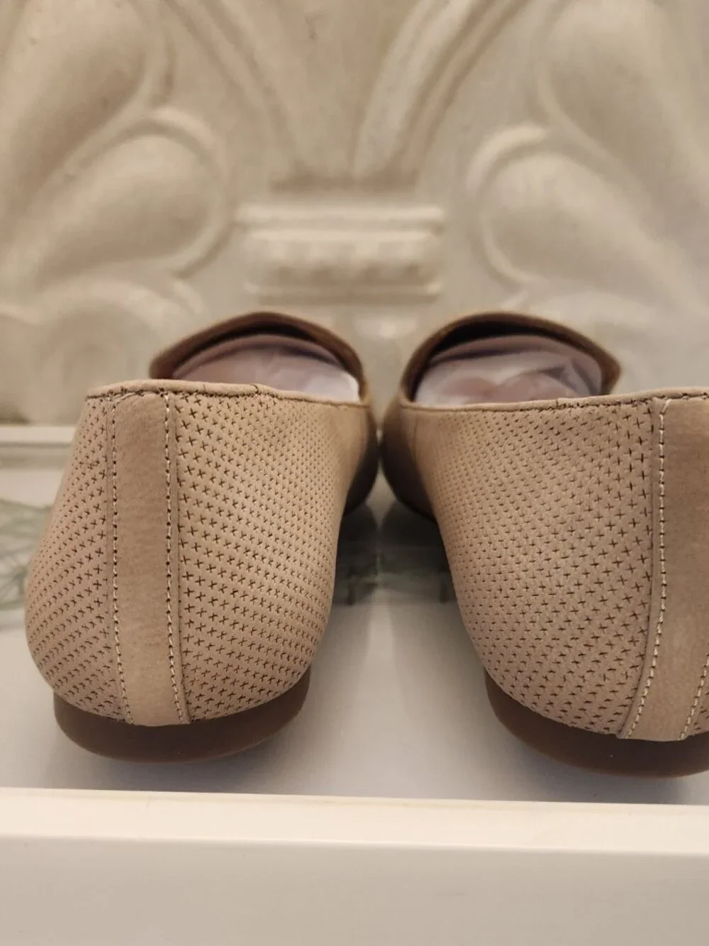Gentle Souls Women's Eugene 2 Perf Loafer. Mushroom. NIB. Size Various